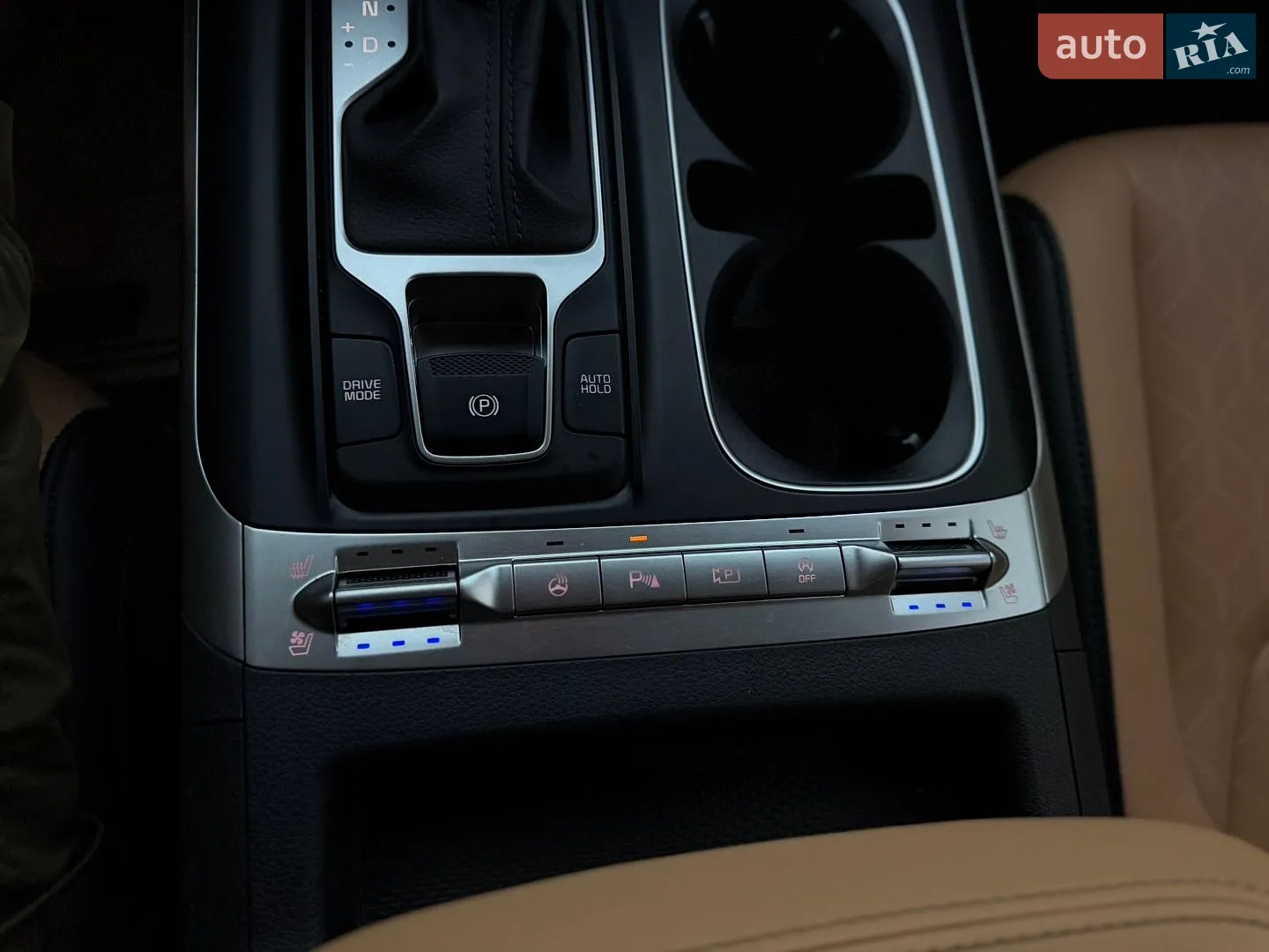2021 Kia Carnival - мініатюра 18