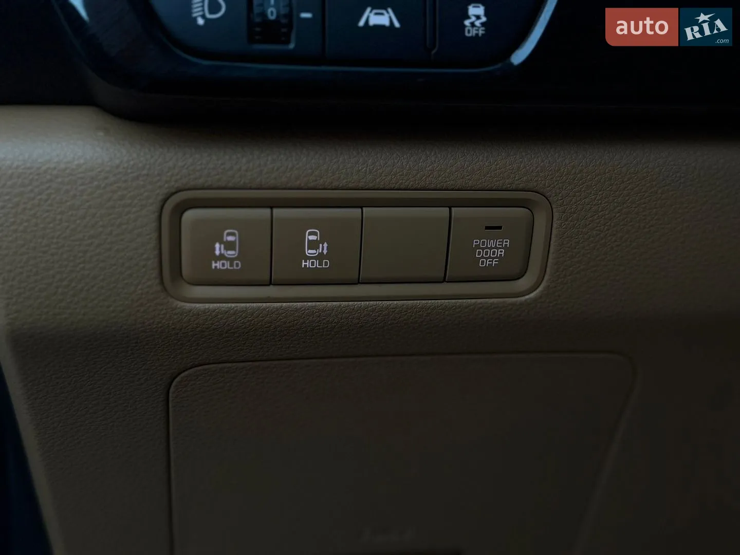 2021 Kia Carnival - мініатюра 20