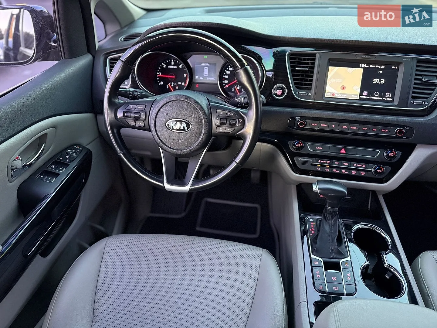 2018 Kia Carnival - мініатюра 8