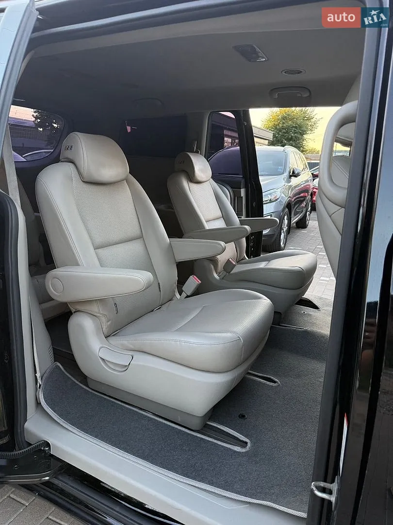 2018 Kia Carnival - мініатюра 28