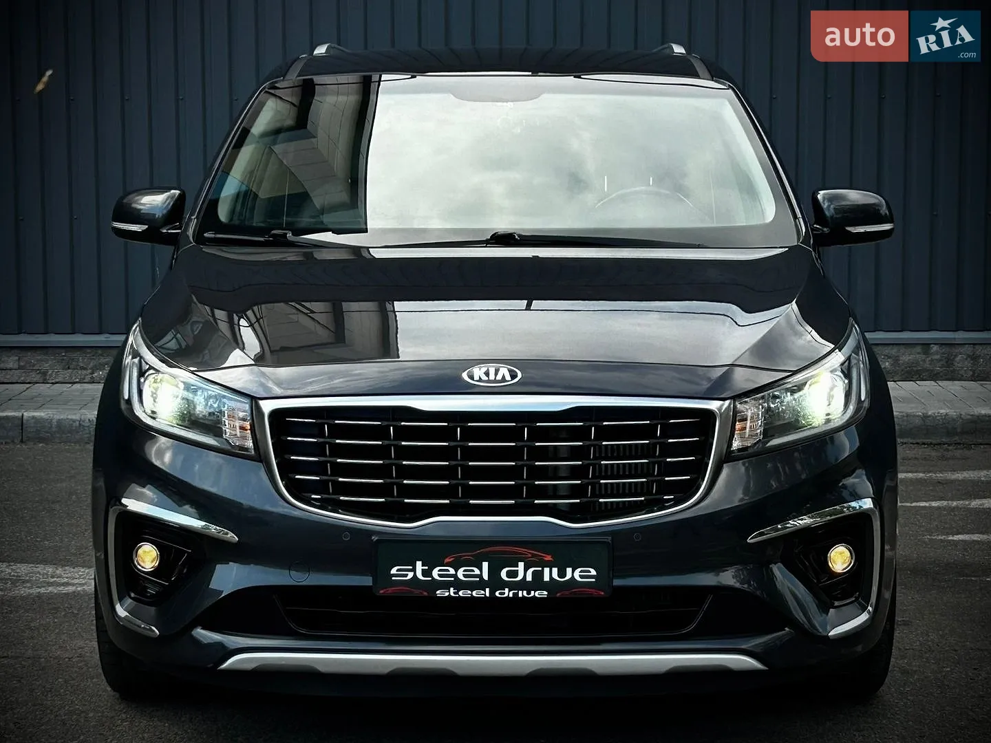2018 Kia Carnival - мініатюра 10