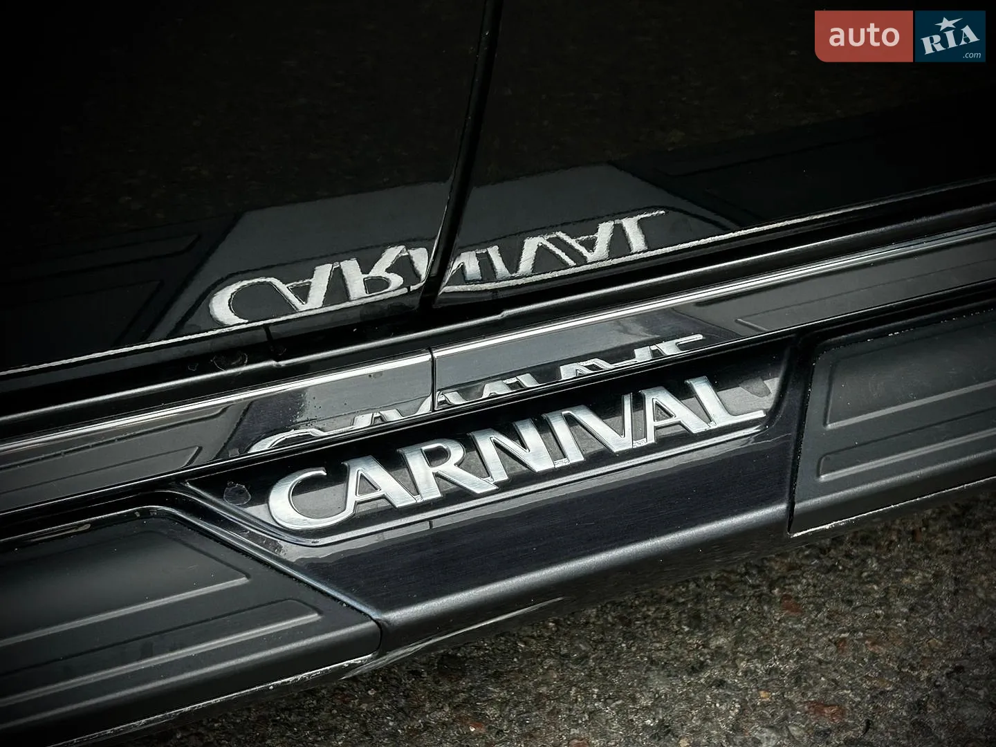 2018 Kia Carnival - мініатюра 29