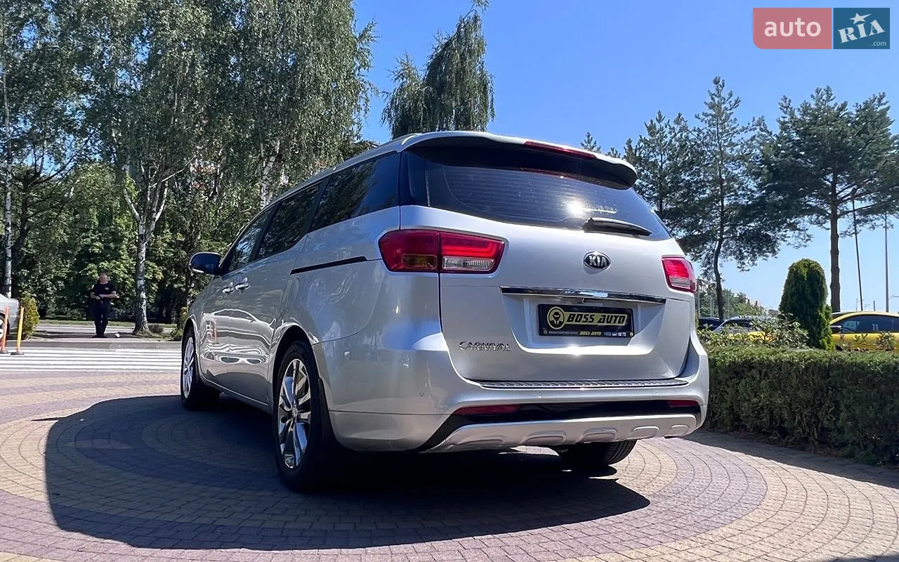 2015 Kia Carnival - мініатюра 5