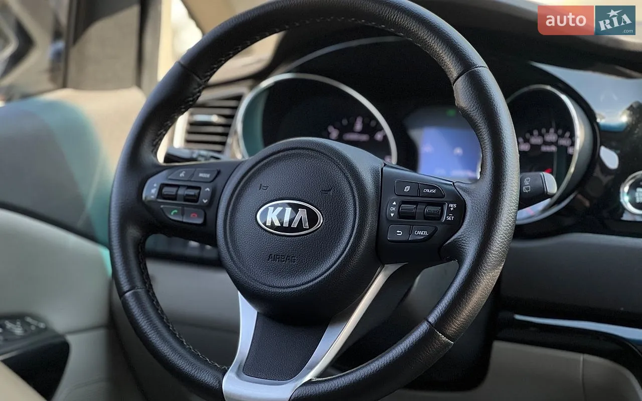 2015 Kia Carnival - мініатюра 21