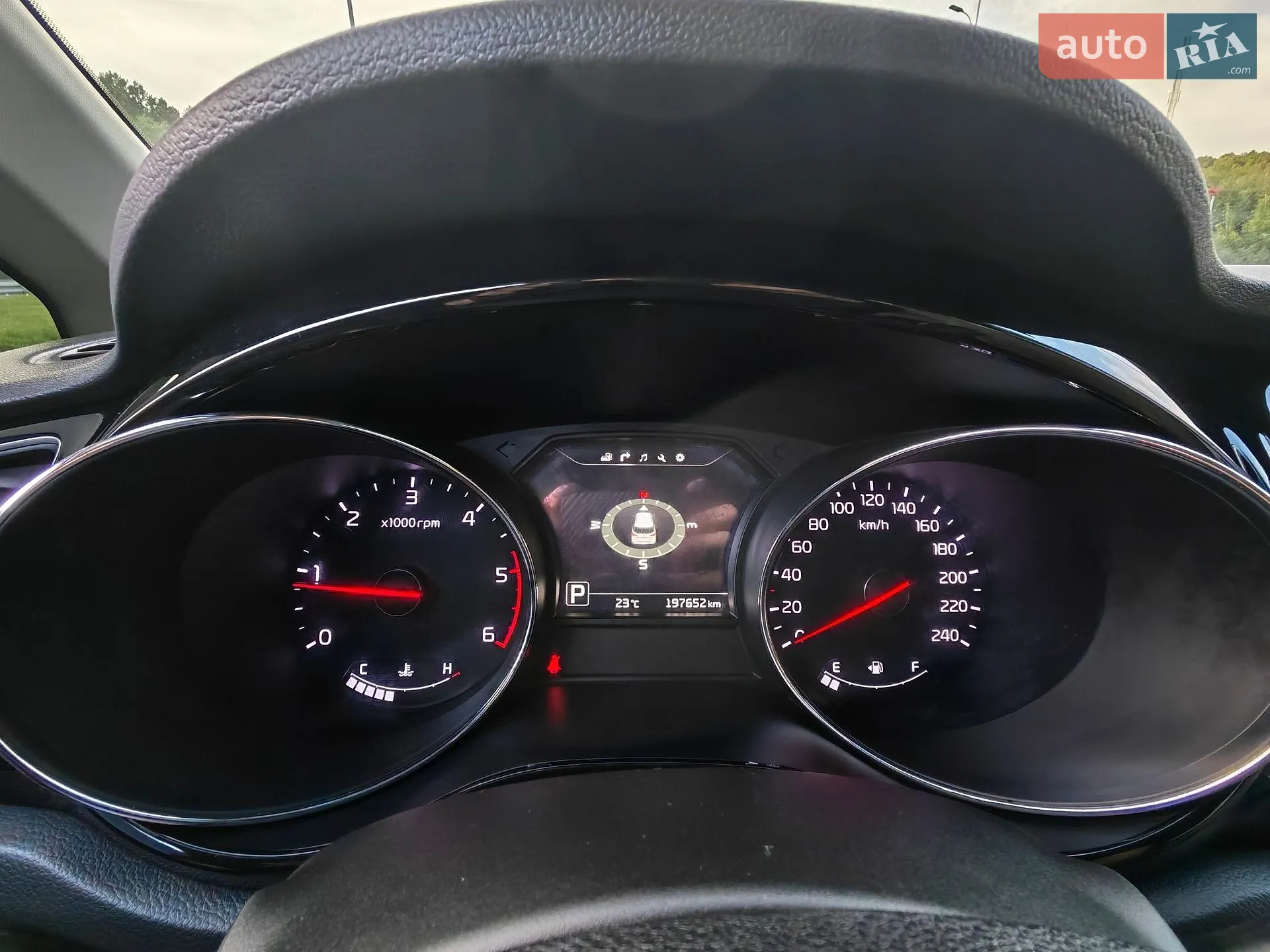 2016 Kia Carnival - мініатюра 63