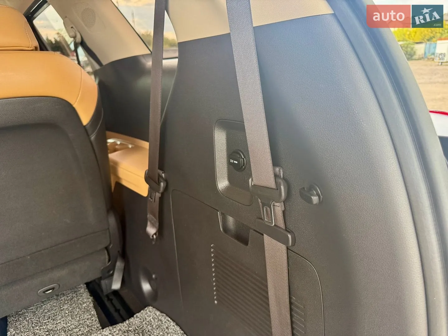 2022 Kia Carnival - мініатюра 31