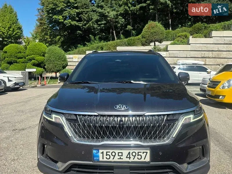 Kia Carnival 2021