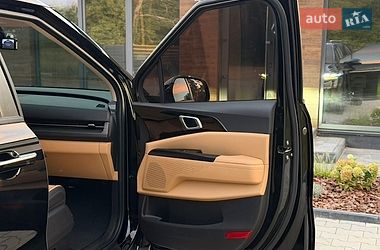 Мінівен Kia Carnival 2022 в Ірпені