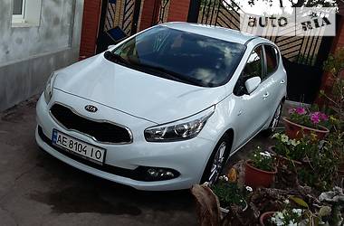 Хетчбек Kia Ceed 2013 в Дніпрі