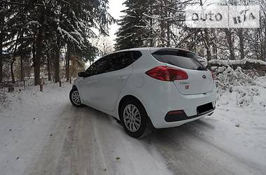 Хетчбек Kia Ceed 2013 в Кам'янець-Подільському