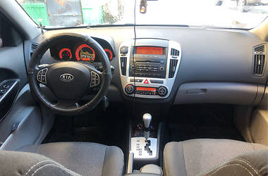 Хэтчбек Kia Ceed 2008 в Черкассах