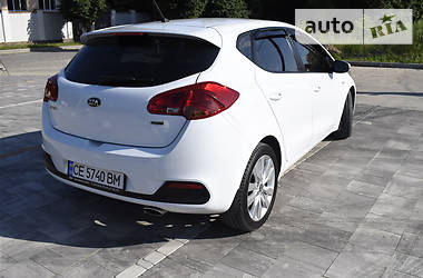 Хетчбек Kia Ceed 2015 в Сокирянах