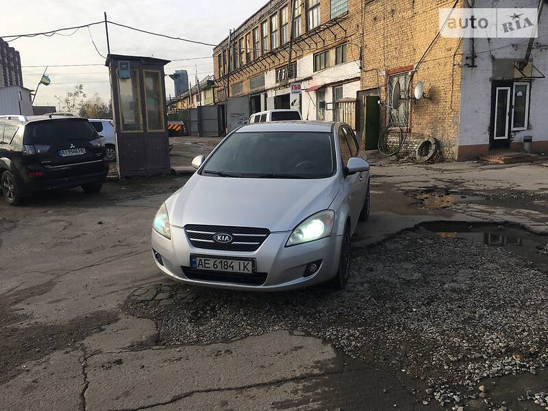 Хетчбек Kia Ceed 2007 в Києві