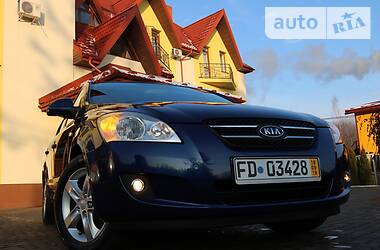 Универсал Kia Ceed 2008 в Трускавце