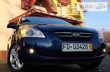 Универсал Kia Ceed 2008 в Трускавце