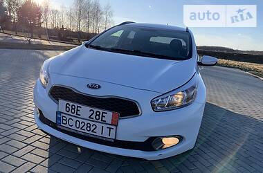 Універсал Kia Ceed 2013 в 