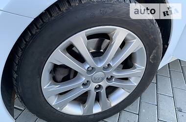Універсал Kia Ceed 2013 в 