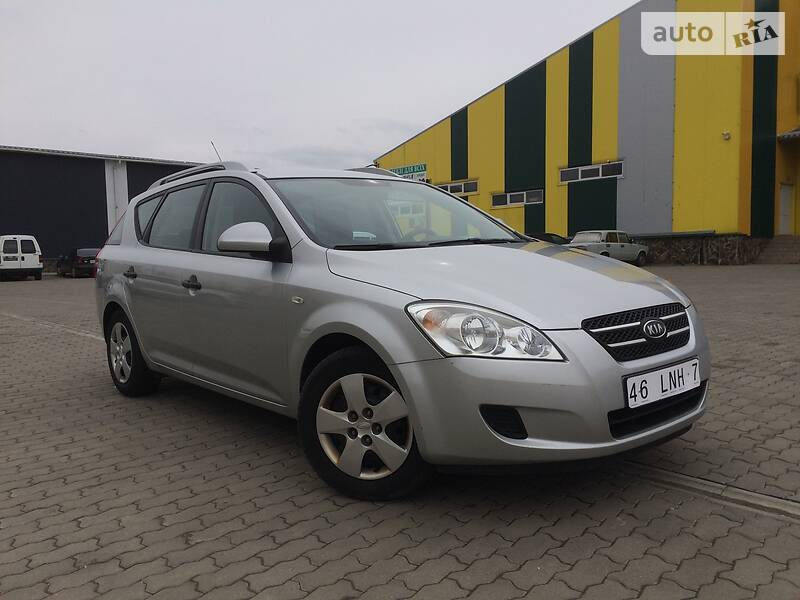 Універсал Kia Ceed 2008 в Стрию