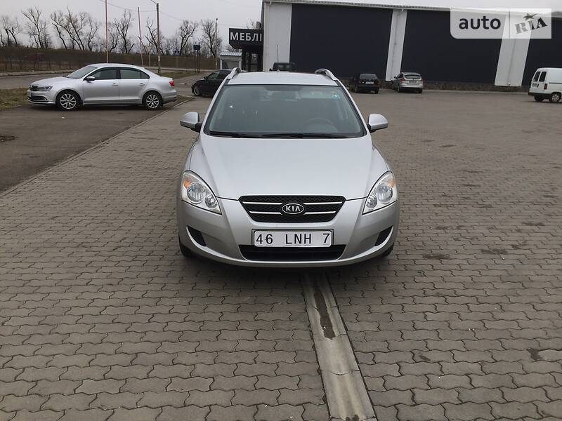Універсал Kia Ceed 2008 в Стрию