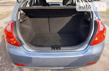 Хетчбек Kia Ceed 2007 в 