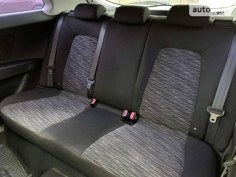 Хэтчбек Kia Ceed 2008 в Киеве фото 15 Хэтчбек Kia Ceed 2008 в Киеве
