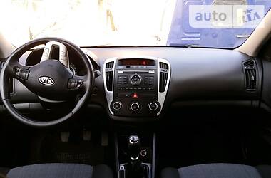 Універсал Kia Ceed 2012 в 