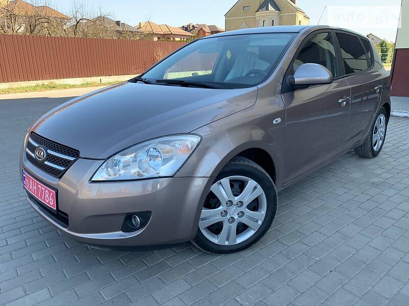Хетчбек Kia Ceed 2007 в Луцьку