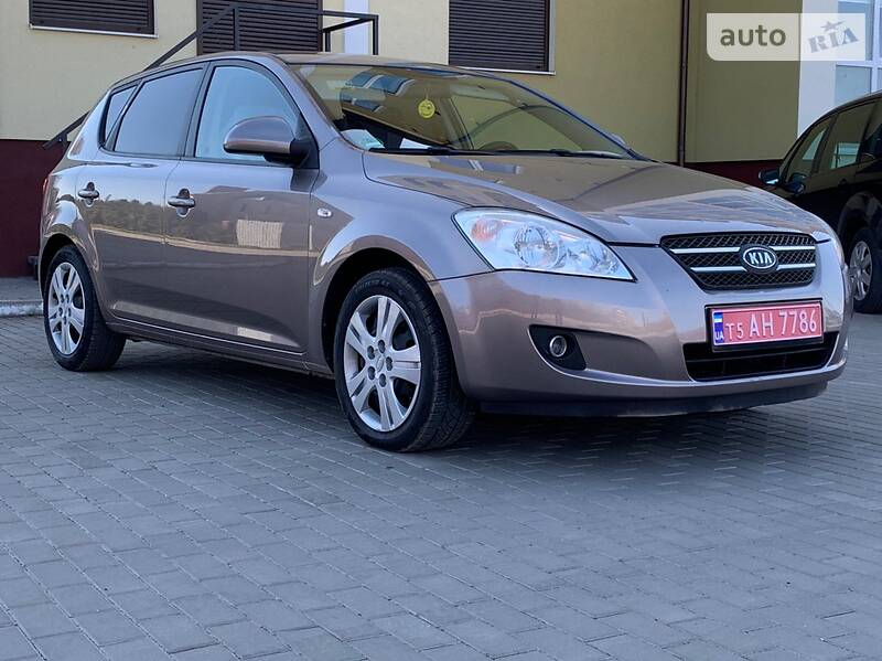 Хетчбек Kia Ceed 2007 в Луцьку