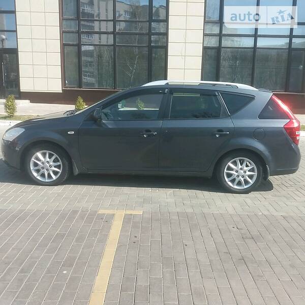 Універсал Kia Ceed 2008 в Луцьку