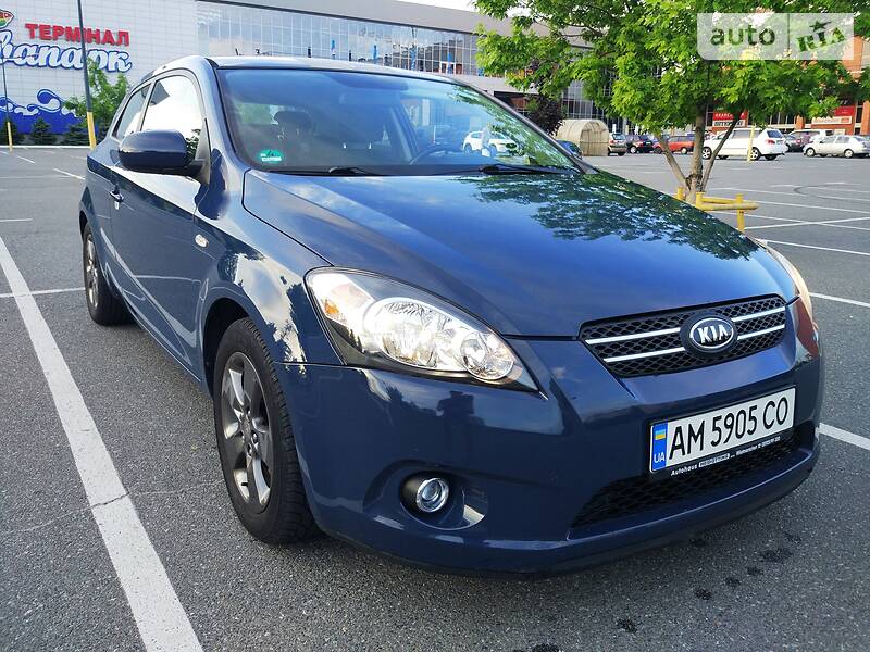 Купе Kia Ceed 2010 в Броварах