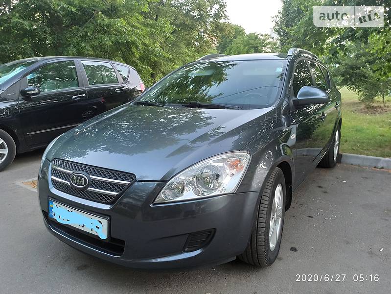 Kia Ceed св