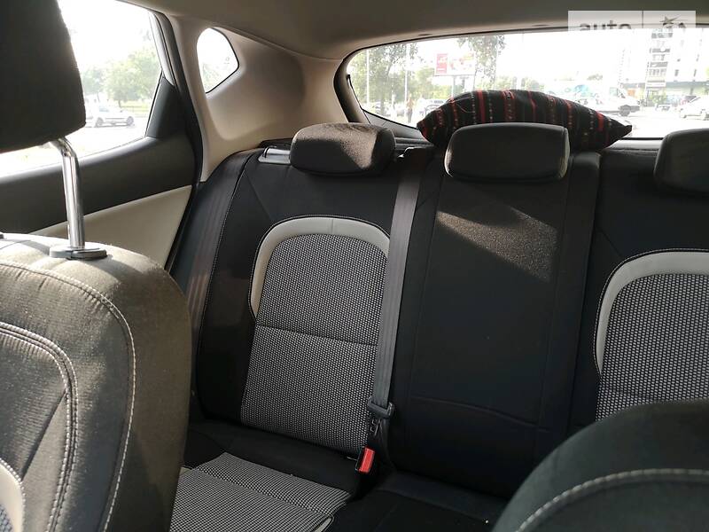 Хетчбек Kia Ceed 2013 в Києві