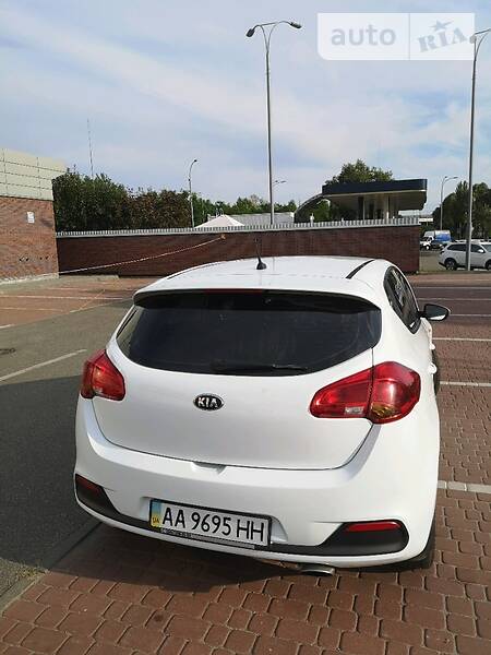 Хетчбек Kia Ceed 2013 в Києві