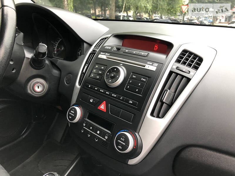 Хетчбек Kia Ceed 2009 в Рівному