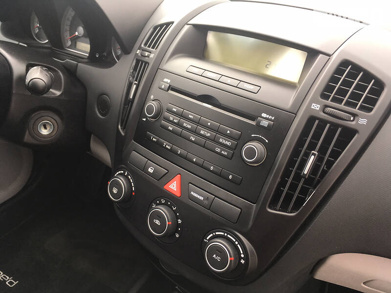 Хетчбек Kia Ceed 2009 в Києві фото 45 Хетчбек Kia Ceed 2009 в Києві