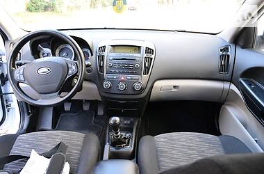Універсал Kia Ceed 2008 в 