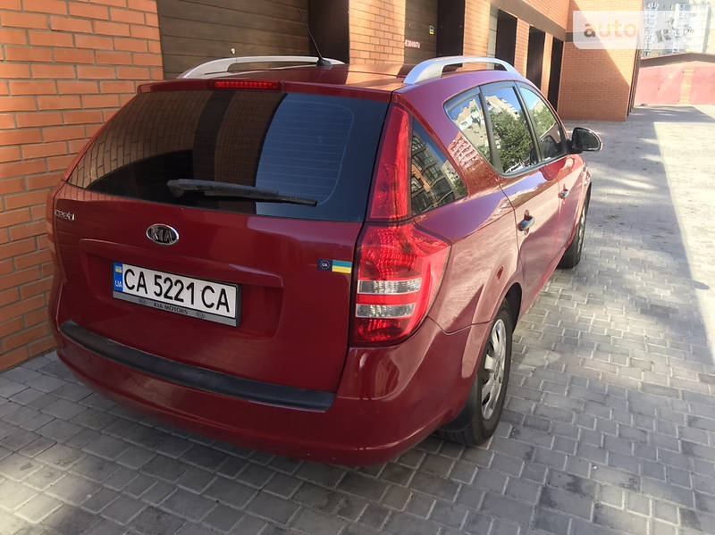 Універсал Kia Ceed 2008 в Черкасах