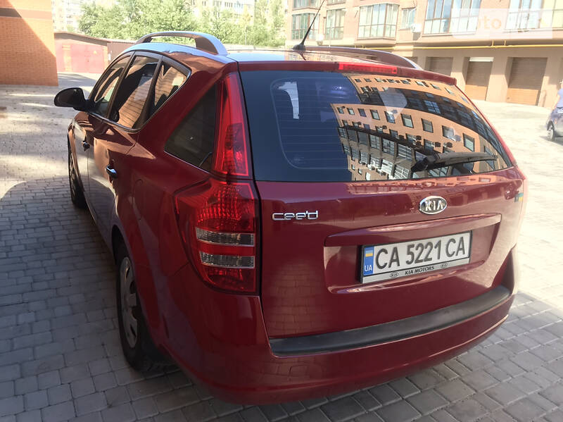Універсал Kia Ceed 2008 в Черкасах