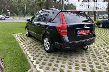 Универсал Kia Ceed 2010 в Буче