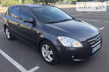 Хэтчбек Kia Ceed 2007 в Николаеве