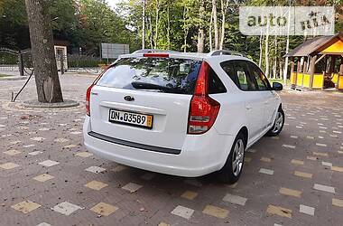 Универсал Kia Ceed 2009 в Трускавце