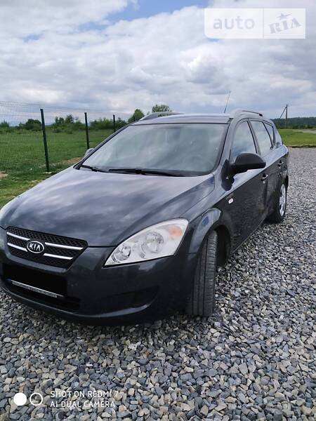 Универсал Kia Ceed 2009 в Ивано-Франковске