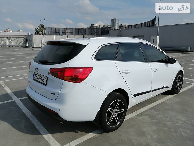 Универсал Kia Ceed 2013 в Киеве
