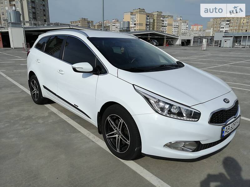 Универсал Kia Ceed 2013 в Киеве