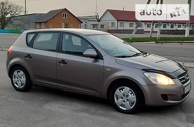 Хэтчбек Kia Ceed 2007 в Белой Церкви