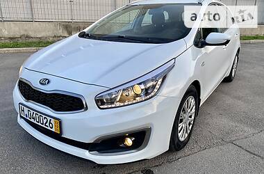 Універсал Kia Ceed 2015 в Дніпрі