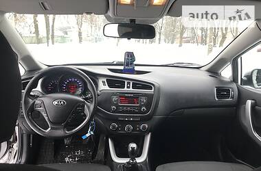 Универсал Kia Ceed 2015 в Ровно