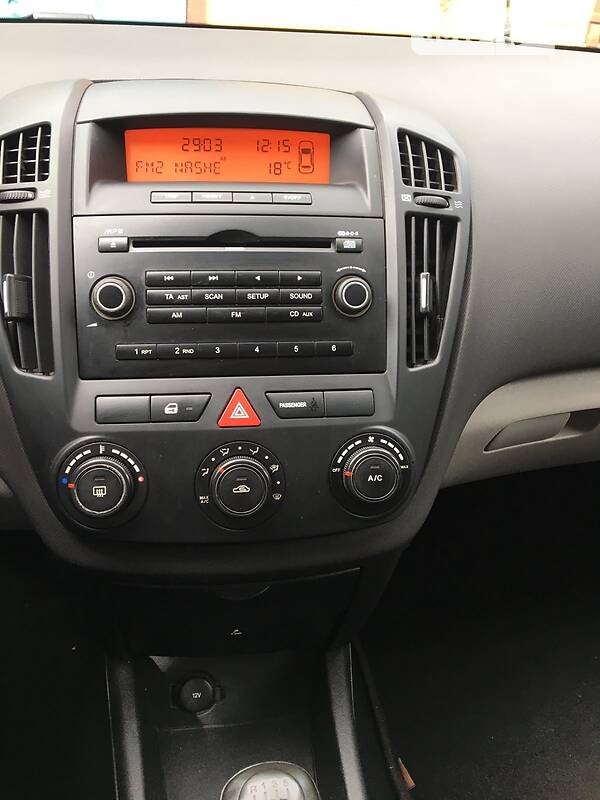 Хэтчбек Kia Ceed 2008 в Луцке фото 18 Хэтчбек Kia Ceed 2008 в Луцке