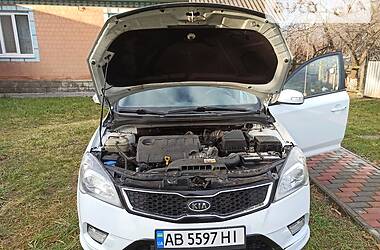 Хэтчбек Kia Ceed 2010 в Виннице