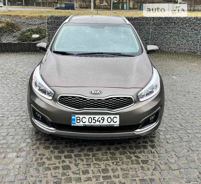 Универсал Kia Ceed 2017 в Львове